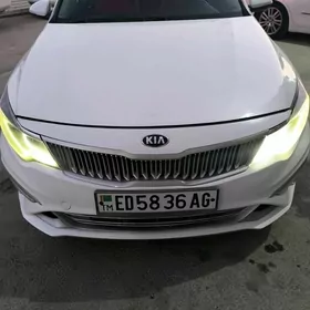 Kia Optima 2019