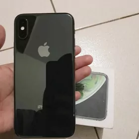 iPhone XS