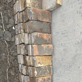 Agniporni kerpiç агнапорни