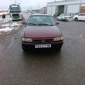 Opel Astra 1992