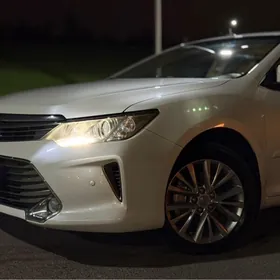 Toyota Camry 2016