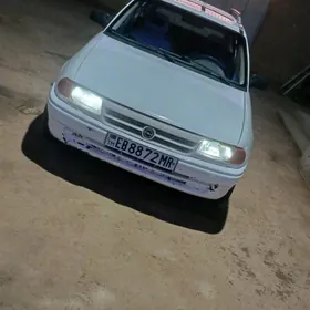 Opel Astra 1992