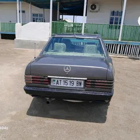 Mercedes-Benz 190-Class 1990