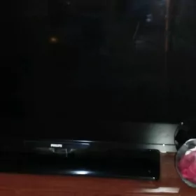 телевизор "Philips"