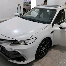 Toyota Camry 2022
