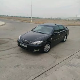 Toyota Camry 2005