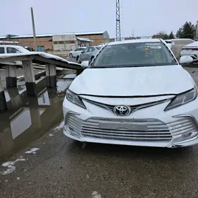 Toyota Camry 2022