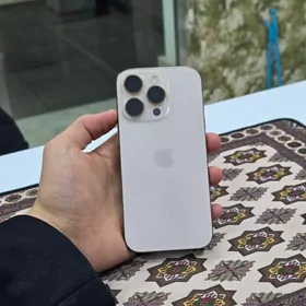 iPhone 16 Pro  KREDIT