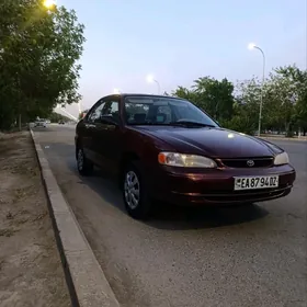 Toyota Corolla 2000
