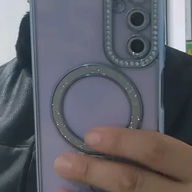 Telefon taksida ýitdi