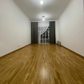 Чехова 4 ком 6 эт Витражи