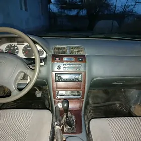 Nissan Maxima 1997
