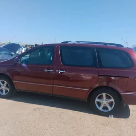 Toyota Sienna 2002