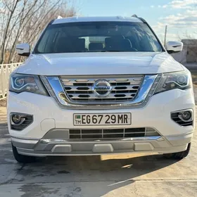 Nissan Pathfinder 2021