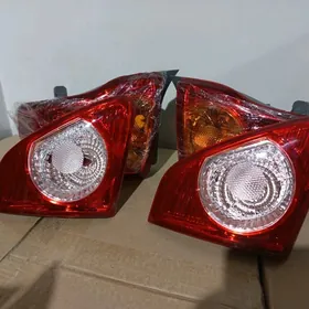 karolla corolla 2010 stopnik