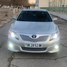 Toyota Camry 2011