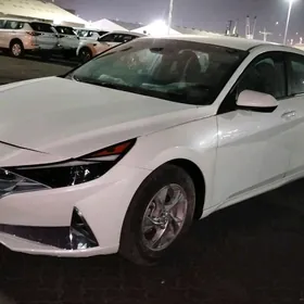 Hyundai Elantra 2021