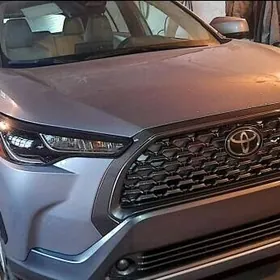 Toyota Corolla Cross 2024
