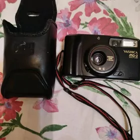 Фотоаппарат YASHICA MG-2