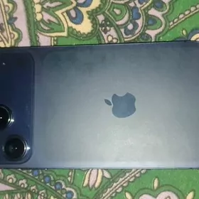 Iphone Xr  dan. 17 pro maks ow