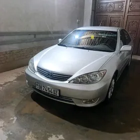 Toyota Camry 2005