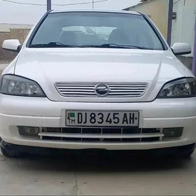 Opel Astra 2000