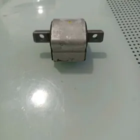 W211 korobka poduşka