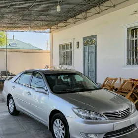 Toyota Camry 2003