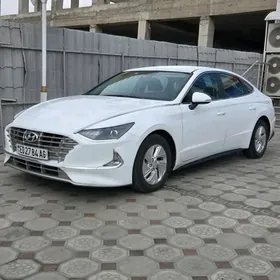 Hyundai Sonata Hybrid 2020