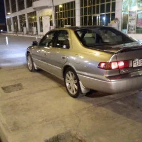 Toyota Camry 1997