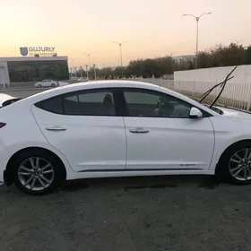 Hyundai Elantra 2018