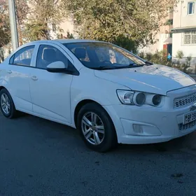 Chevrolet Sonic 2011