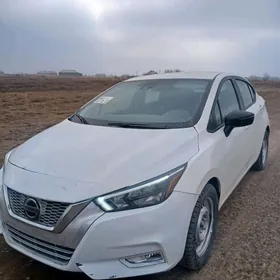 Nissan Versa 2022