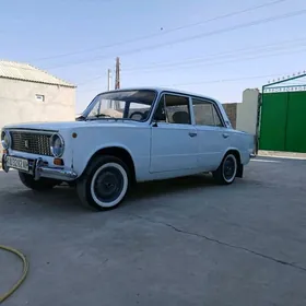 Lada 2104 1980