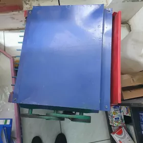 Gunebakar chigidini ayyryan