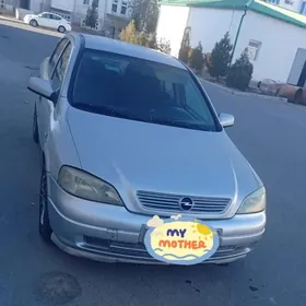Opel Astra 2000