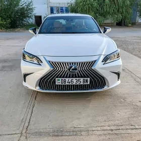 Lexus ES 350 2021