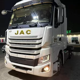 JAC J7 2021