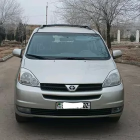 Toyota Sienna 2005