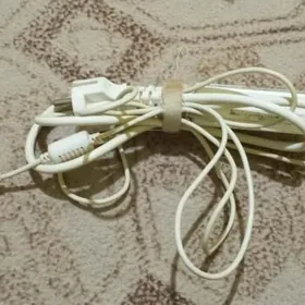 ZARÝADJIK HEM KLAWÝATYRA