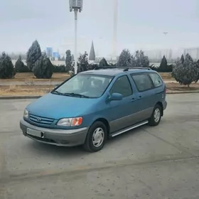 Toyota Sienna 2002