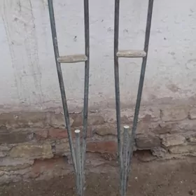 Костыли металлические мед.СССР