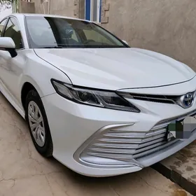 Toyota Camry 2022