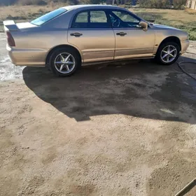 Mitsubishi Diamante 1996