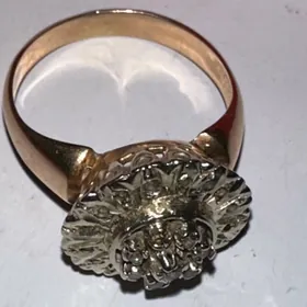 Altyn syrga ýüzük