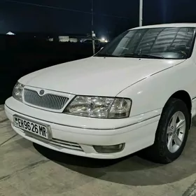 Toyota Avalon 1999