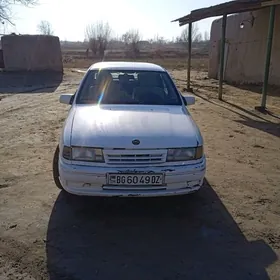 Opel Vectra 1990