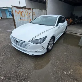 Hyundai Sonata 2021