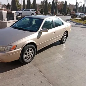 Toyota Camry 1999