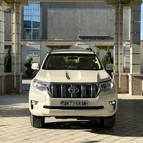 Toyota Land Cruiser Prado 2023